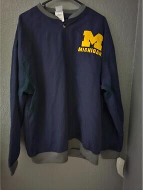 New Men's Pro Edge Michigan Wolverines Pullover Jacket Size X Large 3/4 Zipper